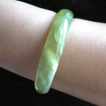 Bracelet bangle en jade