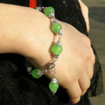 Bracelet tibétain en jade vert clair