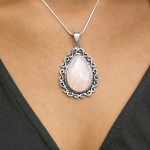 Pendentif en quartz rose